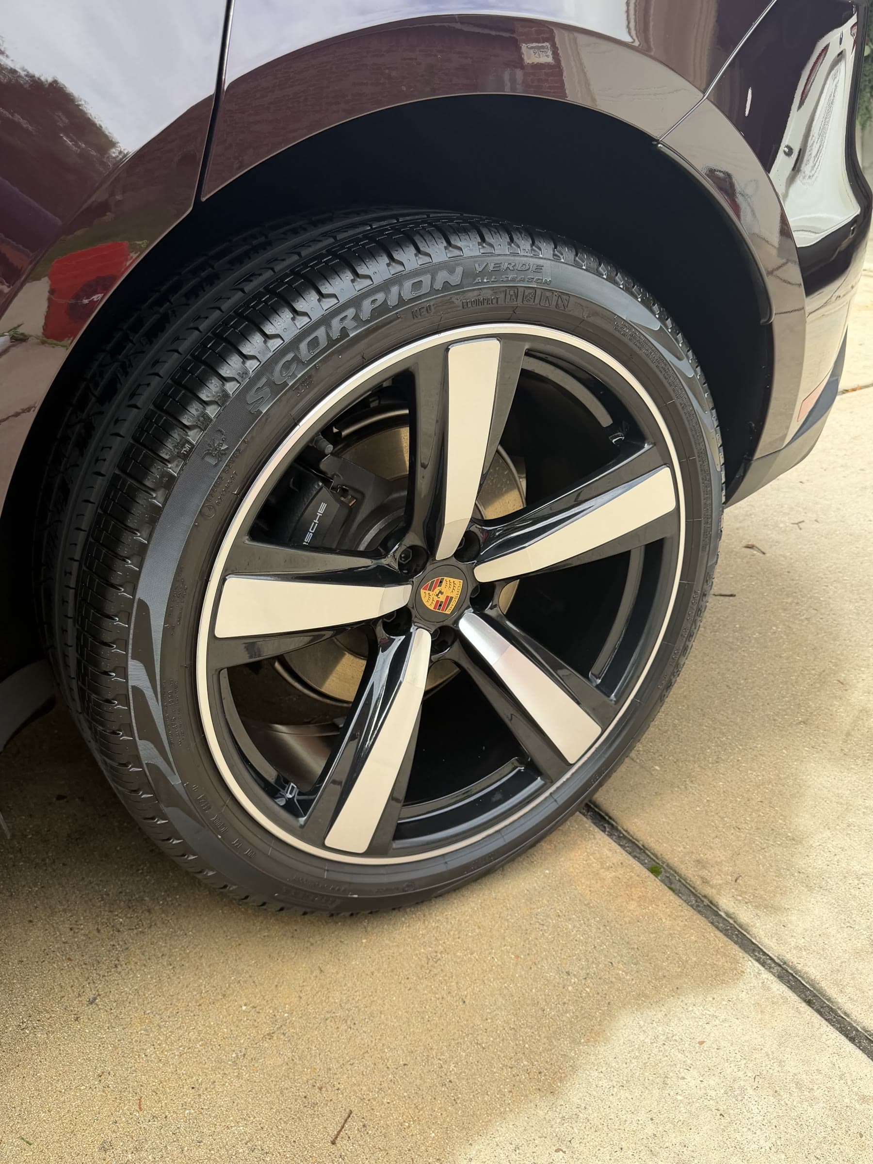 Exterior Full Detail for Meredith B.'s 2023 Porsche Macan